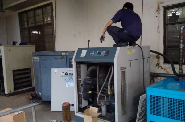 máy nén khí trục vít