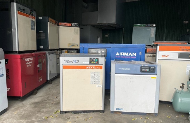 Ứng dụng máy nén khí vào sản xuất hàng hóa trong công nghiệp.