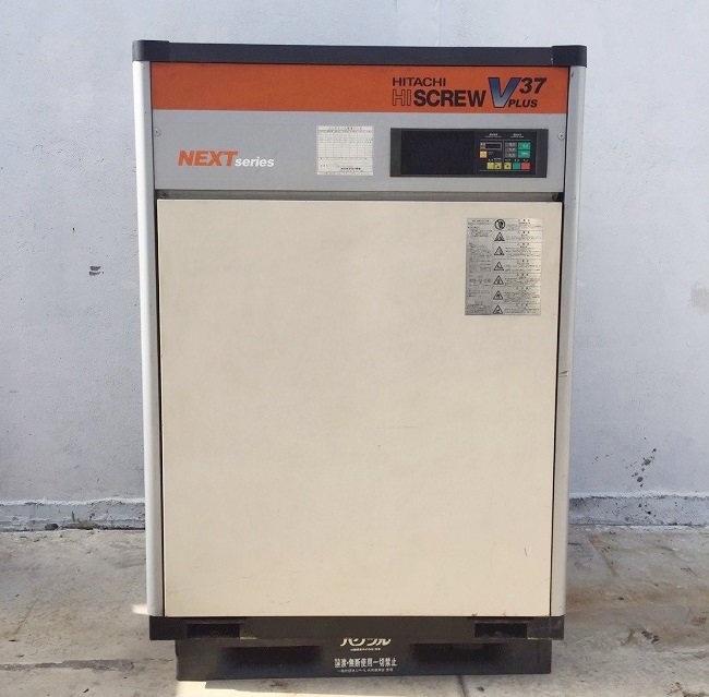 Người dùng cần thực hiện đúng quy trình vận hành máy nén khí theo hướng dẫn của nhà sản xuất.