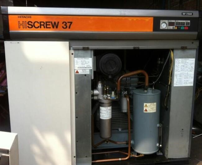 Máy nén khí Hitachi 37kw Vạn Lợi hoạt động ổn định trong nhiều điều kiện môi trường khác nhau. Máy nén khí Hitachi 37kw Vạn Lợi hoạt động ổn định trong nhiều điều kiện môi trường khác nhau.