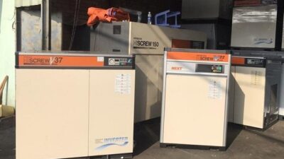 DÙNG MÁY NÉN KHÍ HITACHI TRỤC VÍT CŨ BẠN CẦN LƯU Ý 5 ĐIỀU